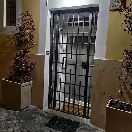 A Casa Dei Romani * Rom